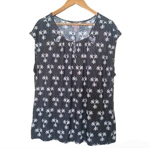 Rochelli Women's Black White Floral Plus Size 1X Silver Detail Blouse Shirt